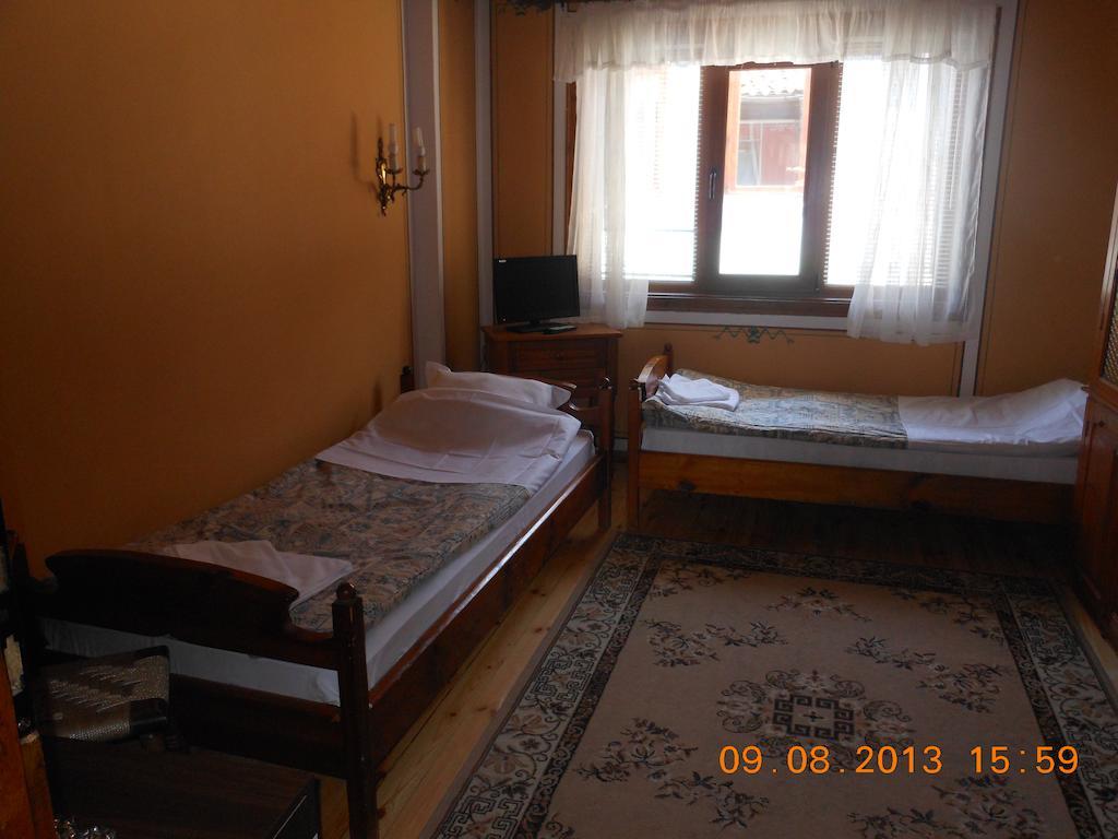 Family Hotel Kalina Kopriwsztica Pokój zdjęcie